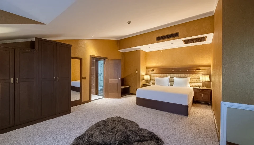 هتل مگا سرای وست بیچ آنتالیا